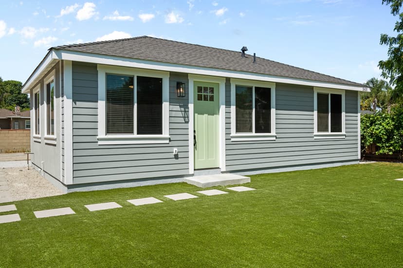 Thumbnail image of a property